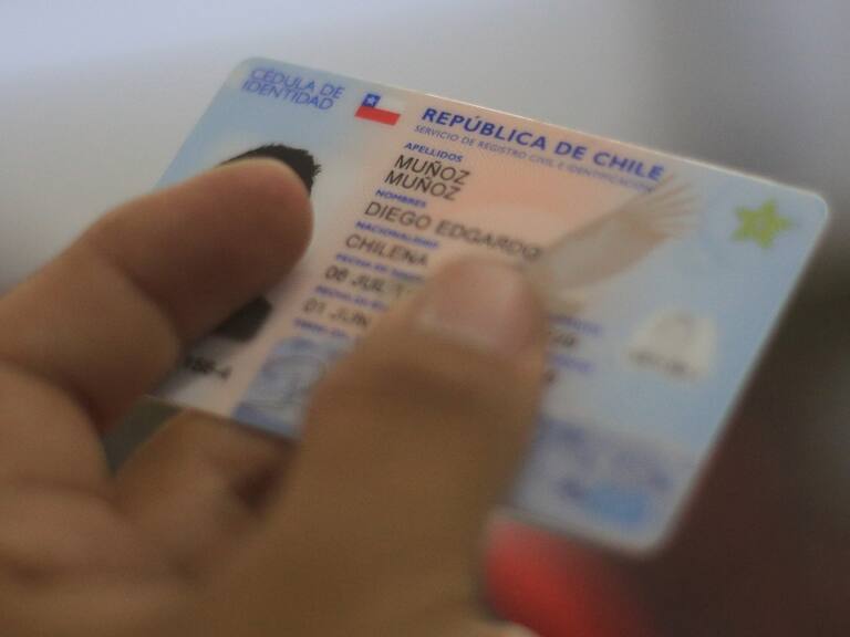 Ministerio de Justicia extenderá vigencia de las cédulas de identidad