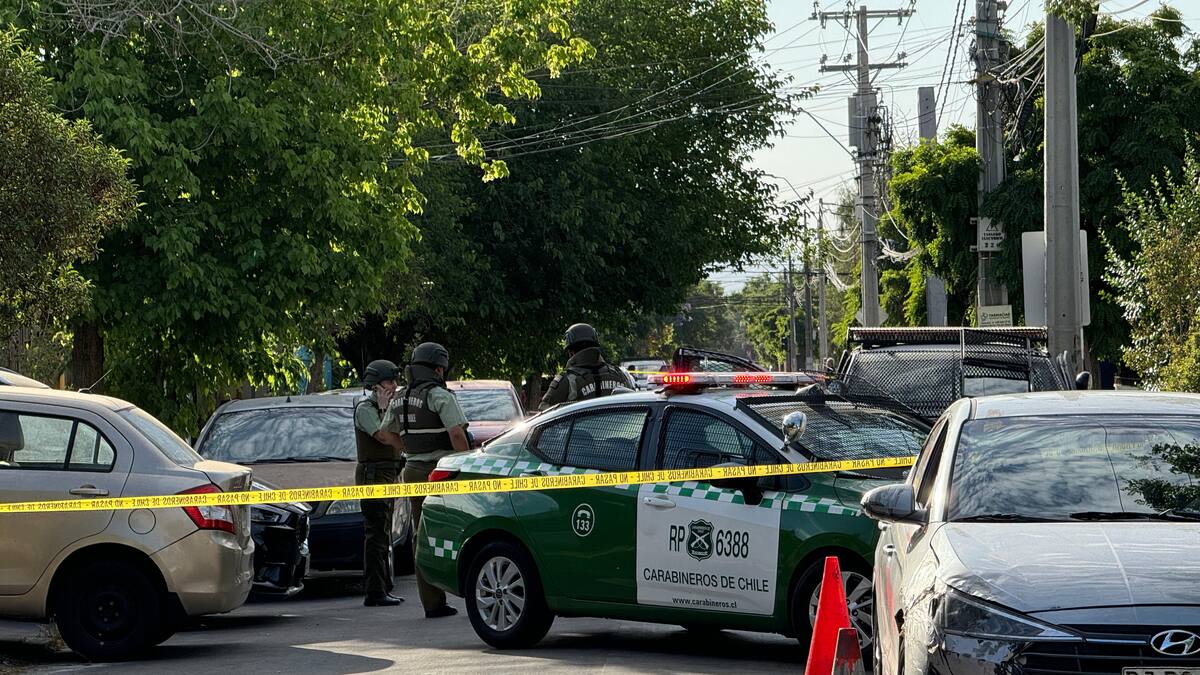 Doble ataque homicida en La Pintana: sujeto balea a dos amigos que compartían en su casa en La Pintana