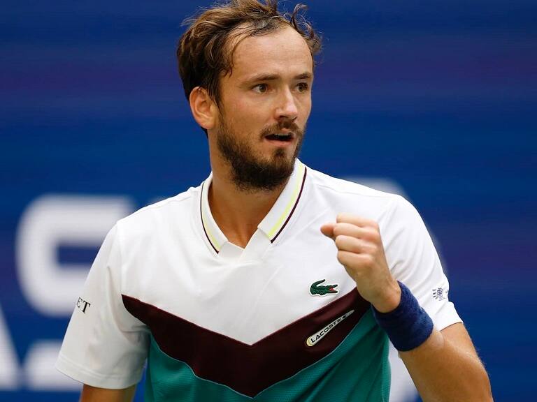 Daniil Medvedev da el gran batacazo del US Open eliminando a Carlos Alcaraz en semifinales