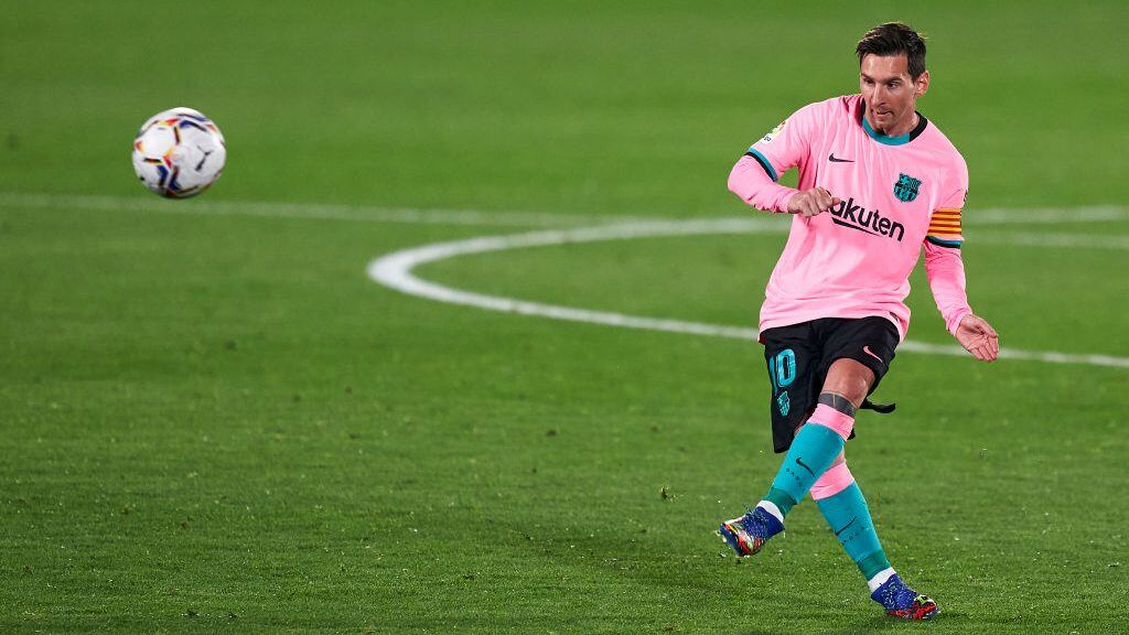 GETAFE, SPAIN - OCTOBER 17: Lionel Messi of FC Barcelona in action during the La Liga Santander match between Getafe CF and FC Barcelona at Coliseum Alfonso Perez on October 17, 2020 in Getafe, Spain. (Photo by Mateo Villalba/Quality Sport Images/Getty Images)