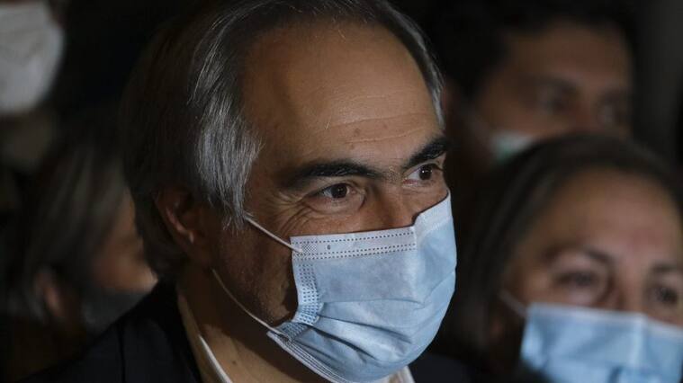 19 de junio de 2021/SANTIAGOFrancisco Chahúan es electo como nuevo presidente de Renovación Nacional, venciendo a Mario Desbordes
FOTO: DANIEL ARAYA/AGENCIAUNO