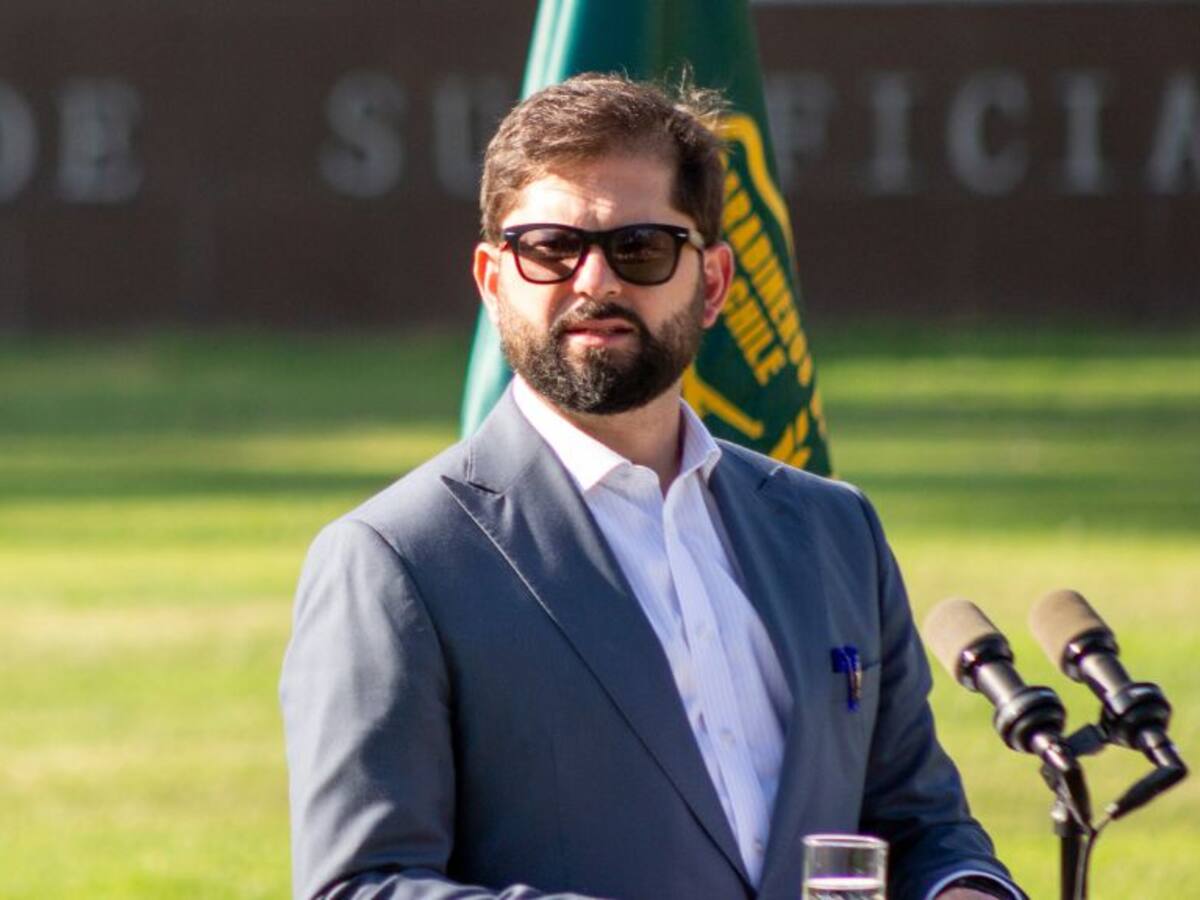 Presidente Boric endurece el tono: “A los criminales los vamos a pillar, y a quienes estén irregulares en Chile, los vamos a echar”