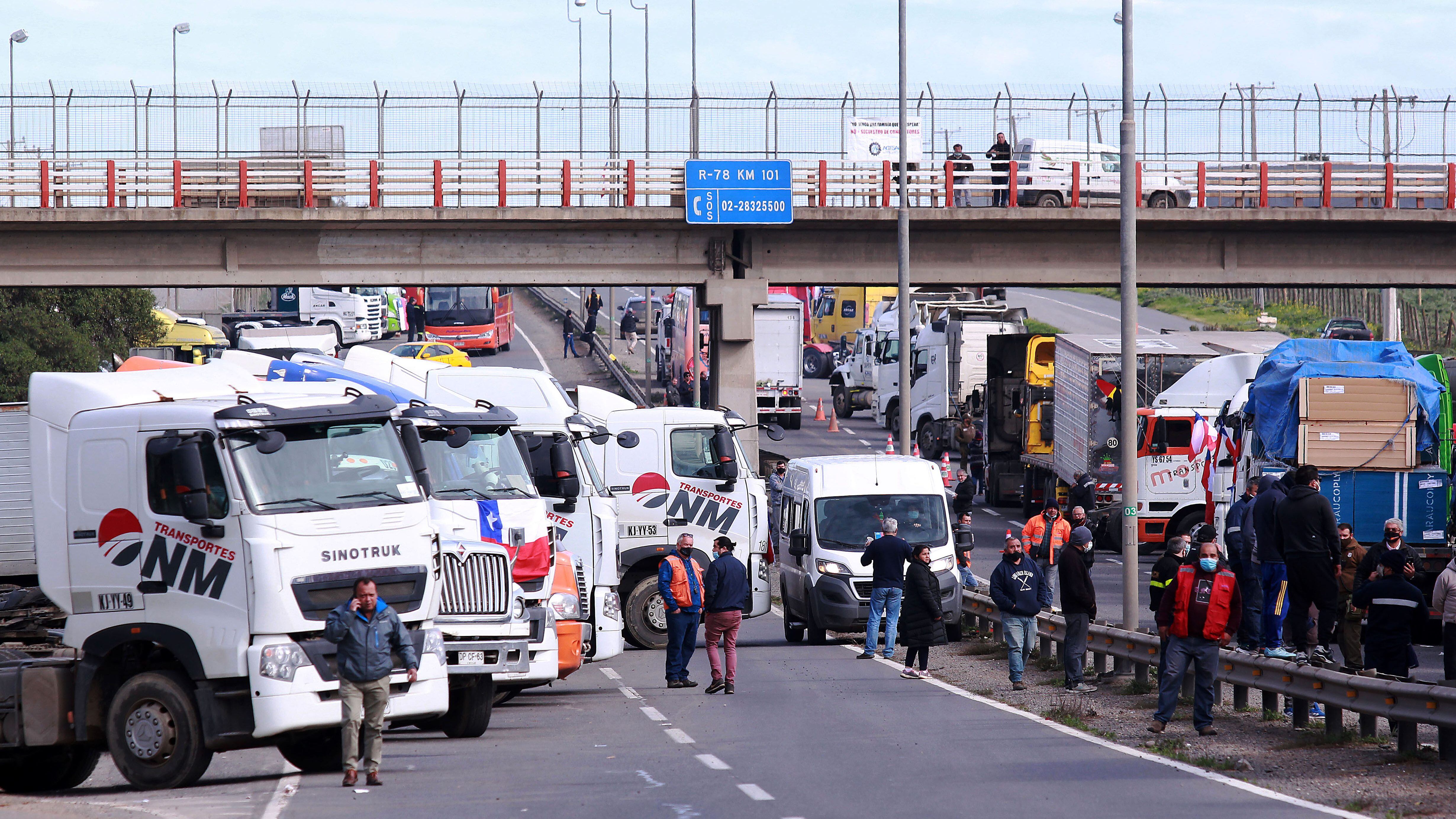 José Villagrán por paro de camioneros