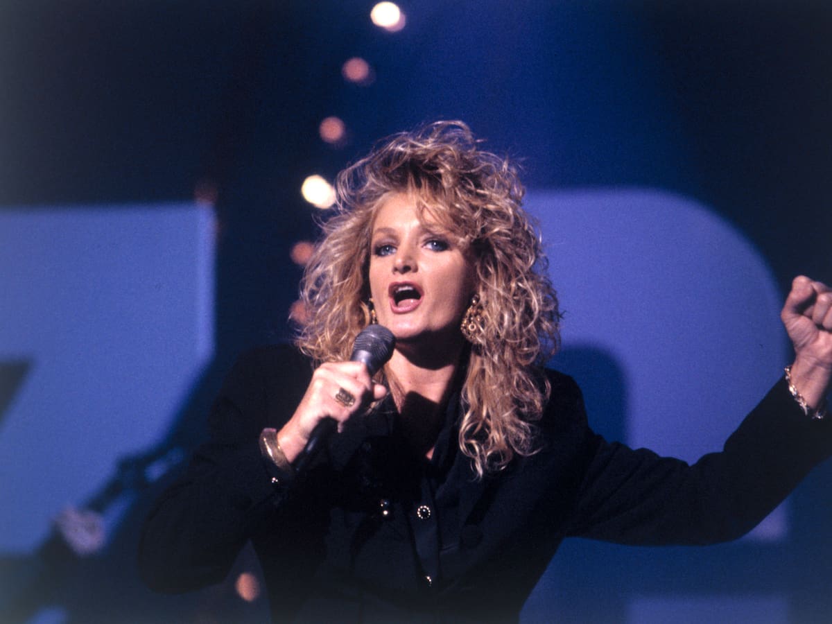 Muere Bonnie Tyler, legendaria voz de “Total Eclipse of the Heart” y “Holding Out for a Hero”, a los 75 años