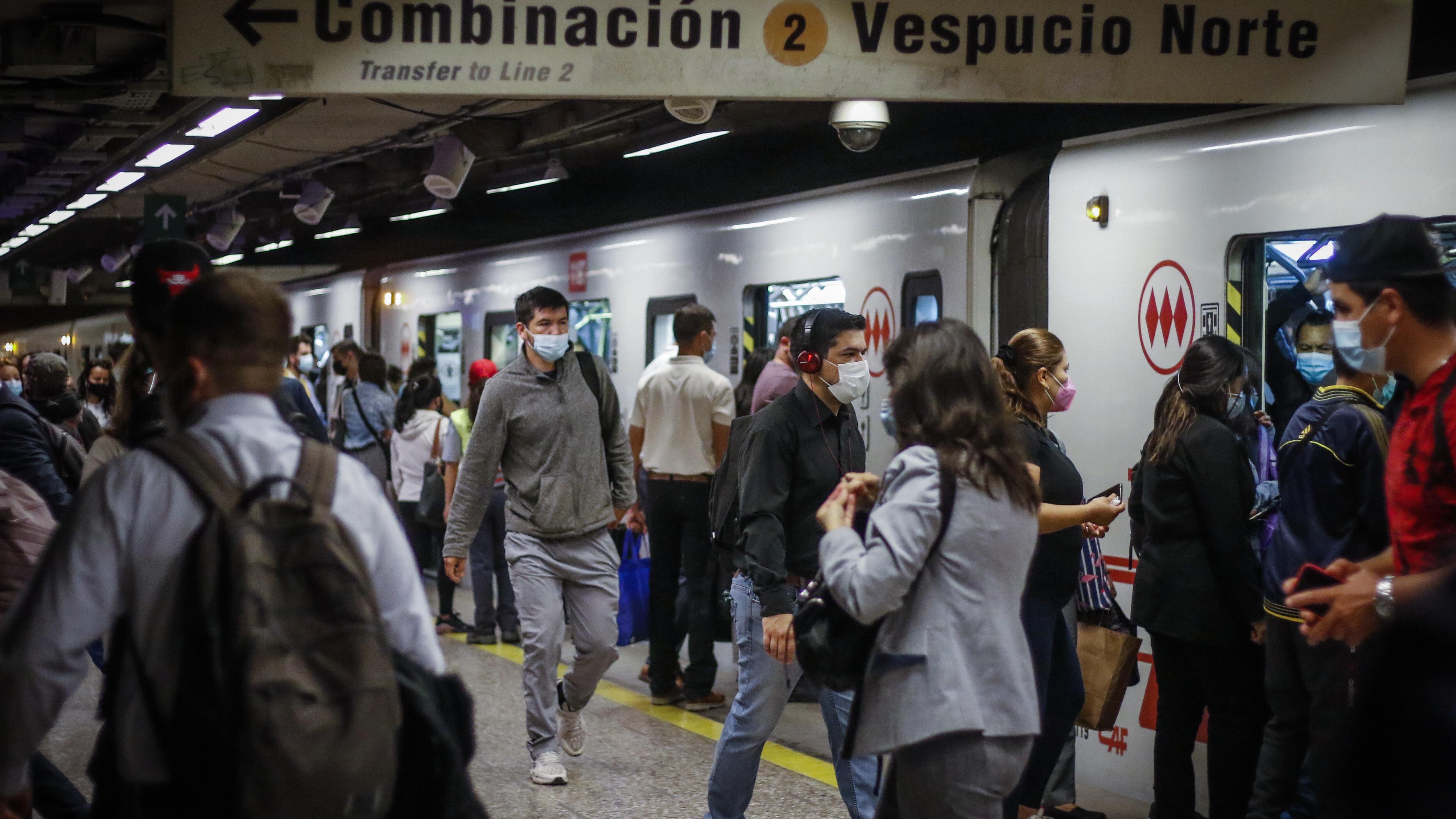 Metro de Santiago – Agencia Uno