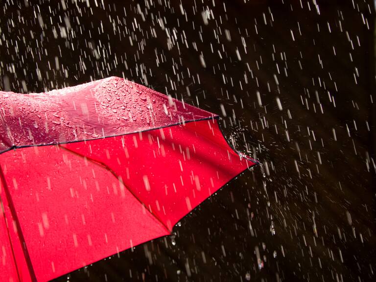 Lluvia en Santiago: a esta hora comienzan las precipitaciones en la capital