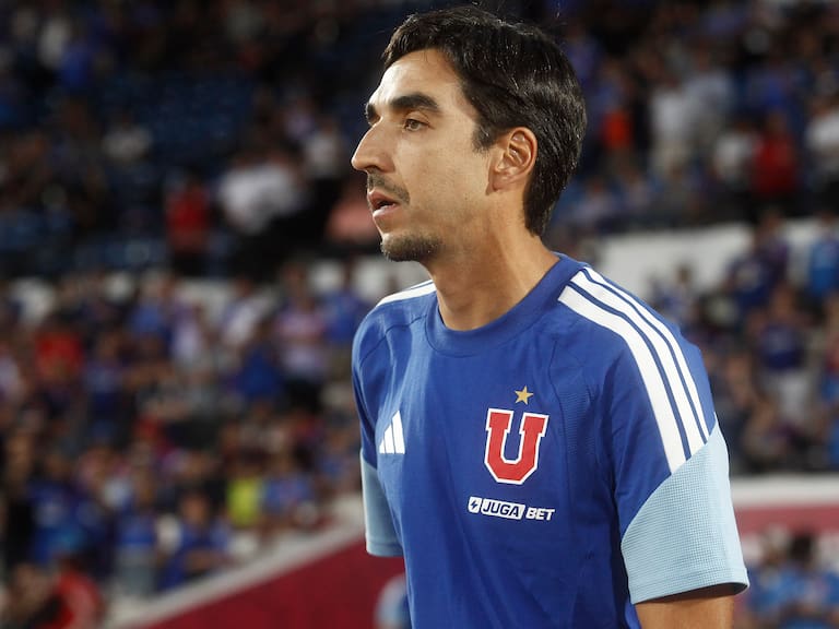 Meneghini defiende su trabajo en la U pese a no ganar aún: “Con Limache fue el mejor partido, pero hay un tensión que la sentimos”