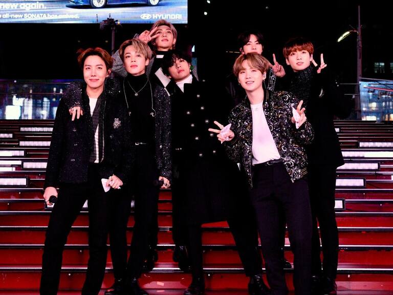 BTS lanzó el tráiler oficial de su nueva película Break The Silence