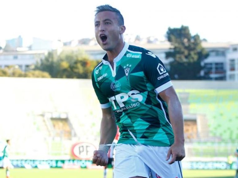 Deportes Melipilla anunció el regreso de Luis «Larry» Valenzuela para intentar volver a Primera División