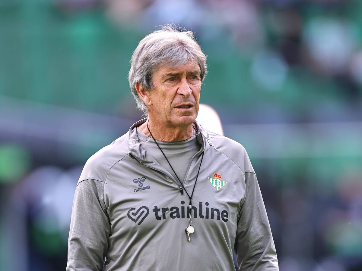 Real Betis se adelanta a La Roja y toma una decisión clave sobre el futuro de Pellegrini