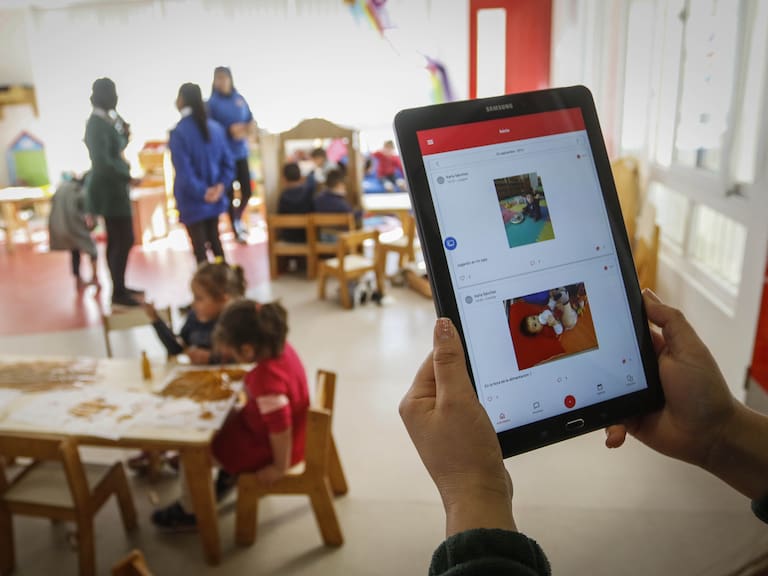 Contraloría destapa millonario desorden en la JUNJI: más de $20 mil millones en licencias médicas no recuperadas