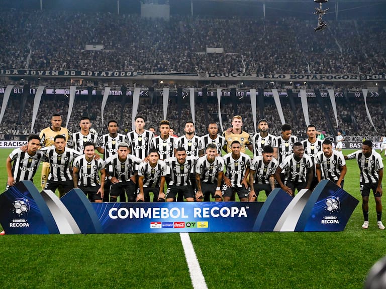Figura de Botafogo anticipa el estreno en Copa Libertadores ante la U: “Es un equipo muy fuerte”