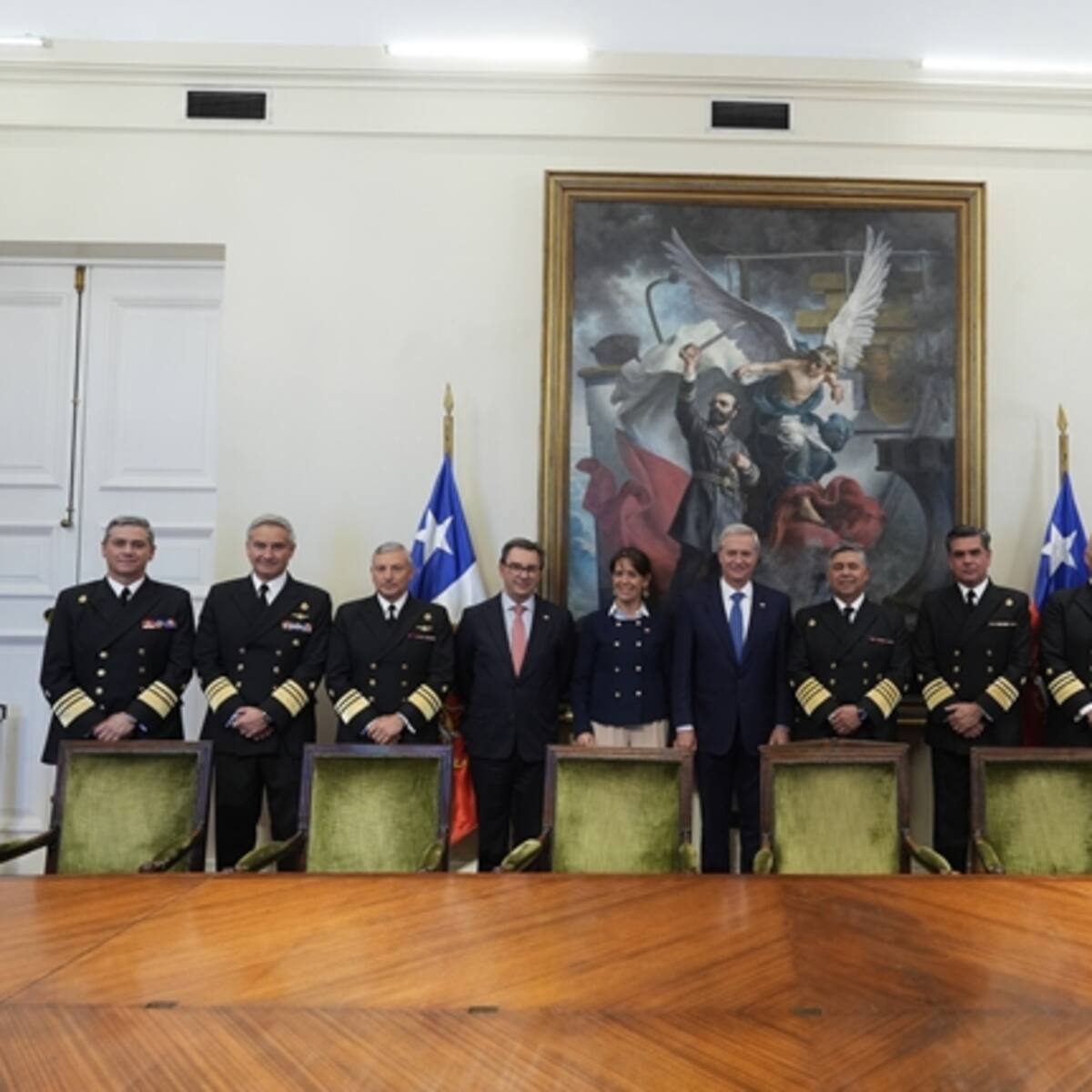 ¿Qué hay dentro del nuevo Salón Prat? Los cinco tesoros históricos que regresaron al Palacio de La Moneda