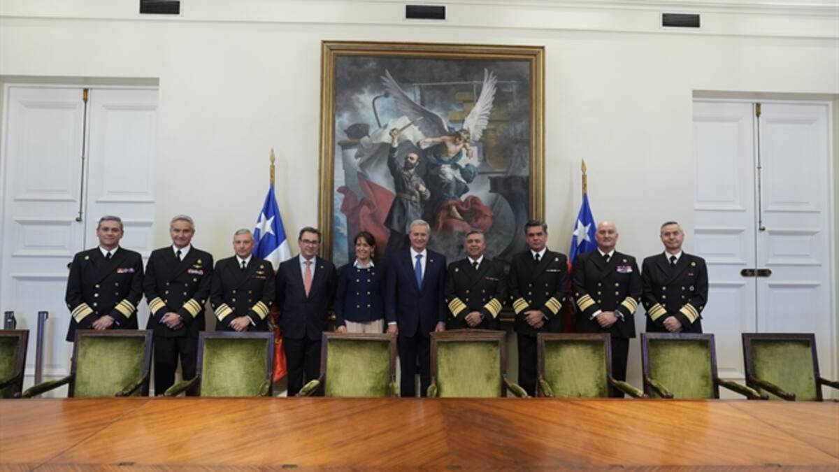 ¿Qué hay dentro del nuevo Salón Prat? Los cinco tesoros históricos que regresaron al Palacio de La Moneda