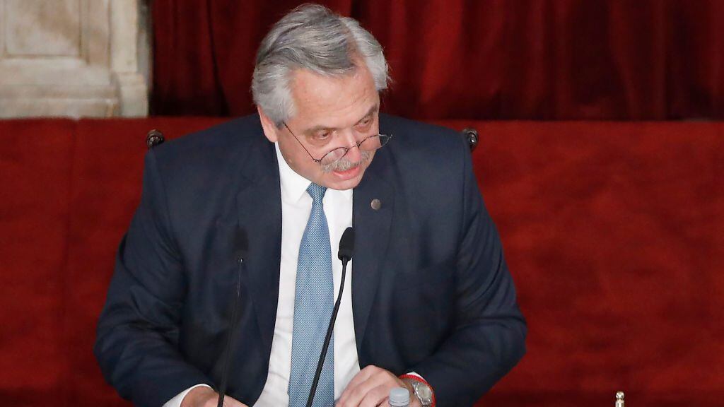 Alberto Fernández realizó cambio de gabinete tras renuncia de ministros