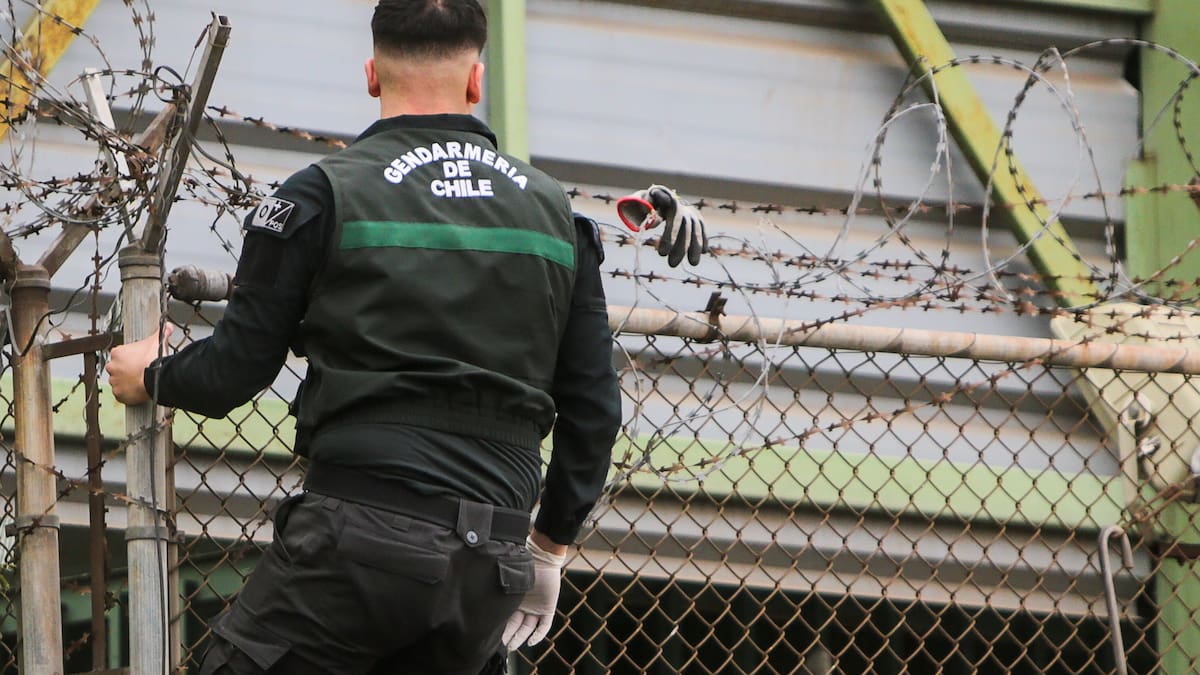 Megaoperativo en cárceles de 7 regiones de Chile: desarticulan red de corrupción que funcionaba en los penales