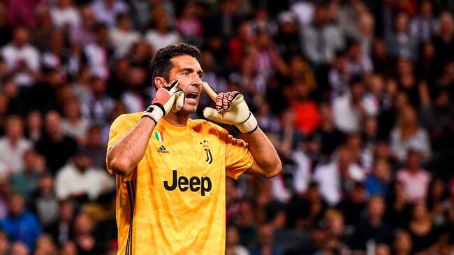 TOPSHOT - Juventus' goalkeeper Gianluigi Buffon reacts during the International Champions Cup football match between Atletico Madrid v Juventus on August 10, 2019 in Solna outside Stockholm, Sweden. (Photo by Jonathan NACKSTRAND / AFP) (Photo credit should read JONATHAN NACKSTRAND/AFP via Getty Images)