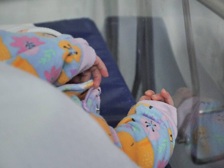 Virus Sincicial lidera la circulación en Chile: menores de 4 años son el grupo con más hospitalizaciones