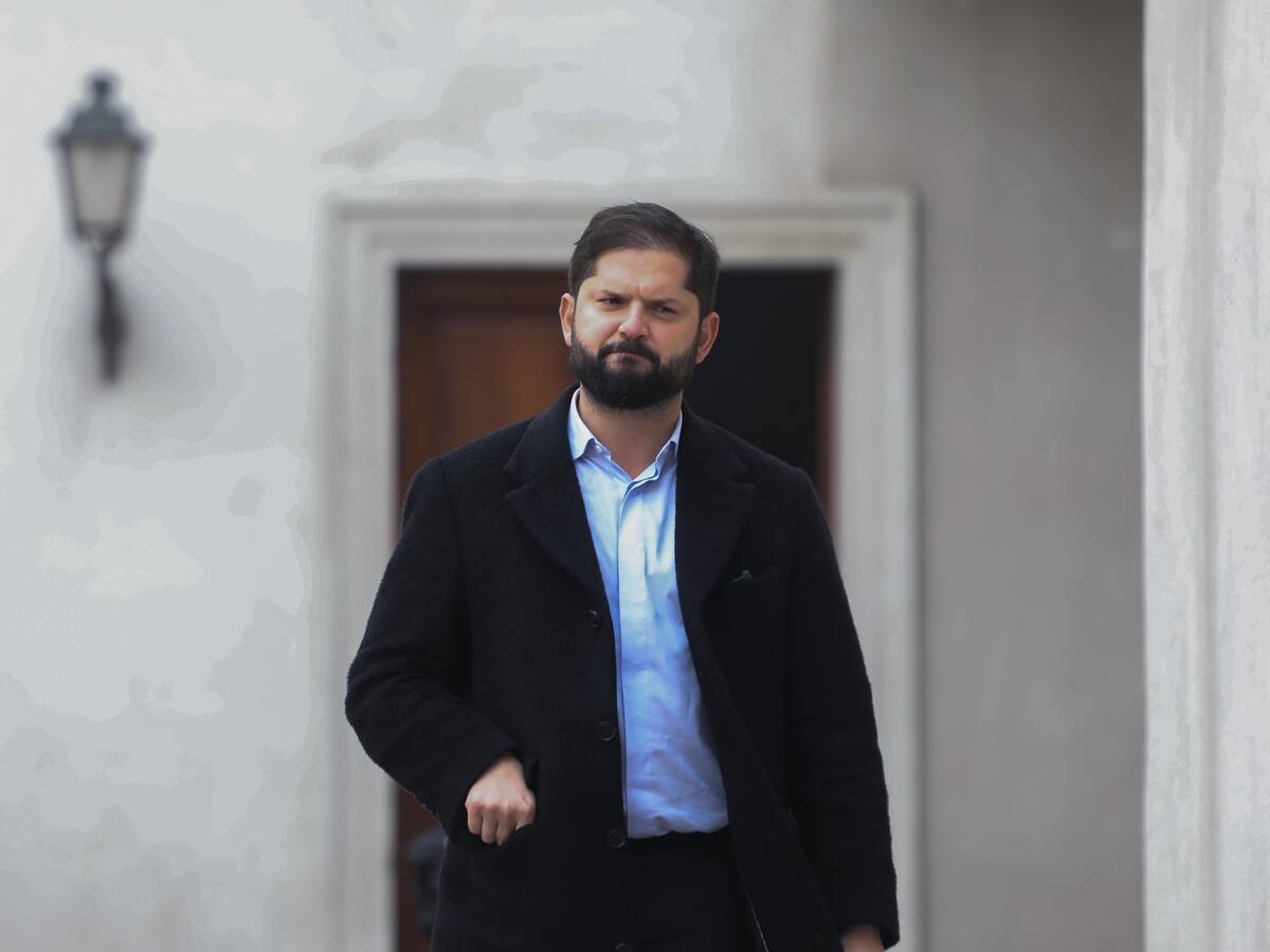 Cónclave oficialista parte con polémica: cuatro partidos rechazan asistir y golpean al Gobierno