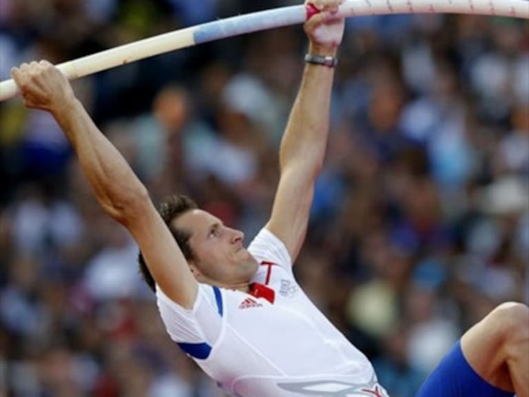 ¿Cuál es límite que impone la física a los saltadores con garrocha?