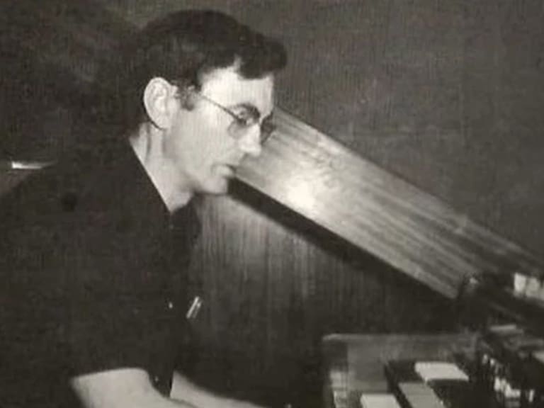 Autor de conocida canción de misa fue acusado de abusos sexuales