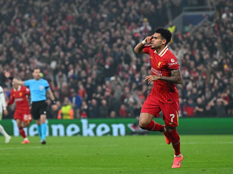 Liverpool rompe la resistencia del Bayer Leverkusen en dos minutos y se afianza como súper líder de la Champions League