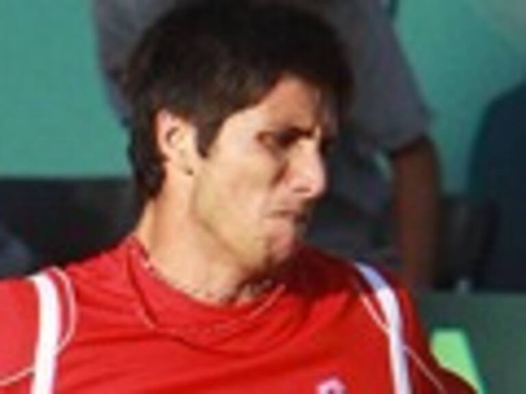 Paul Capdeville venció a John Isner y coloca a Chile 1 a 1 con EEUU