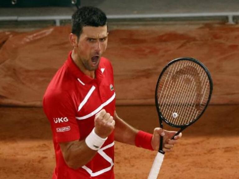 Novak Djokovic superó en duro partido a Pablo Carreño Busta y se instaló en las semifinales de Roland Garros