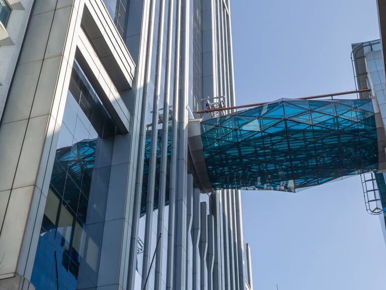 Banco Santander abandona su emblemática sede de Santiago Centro