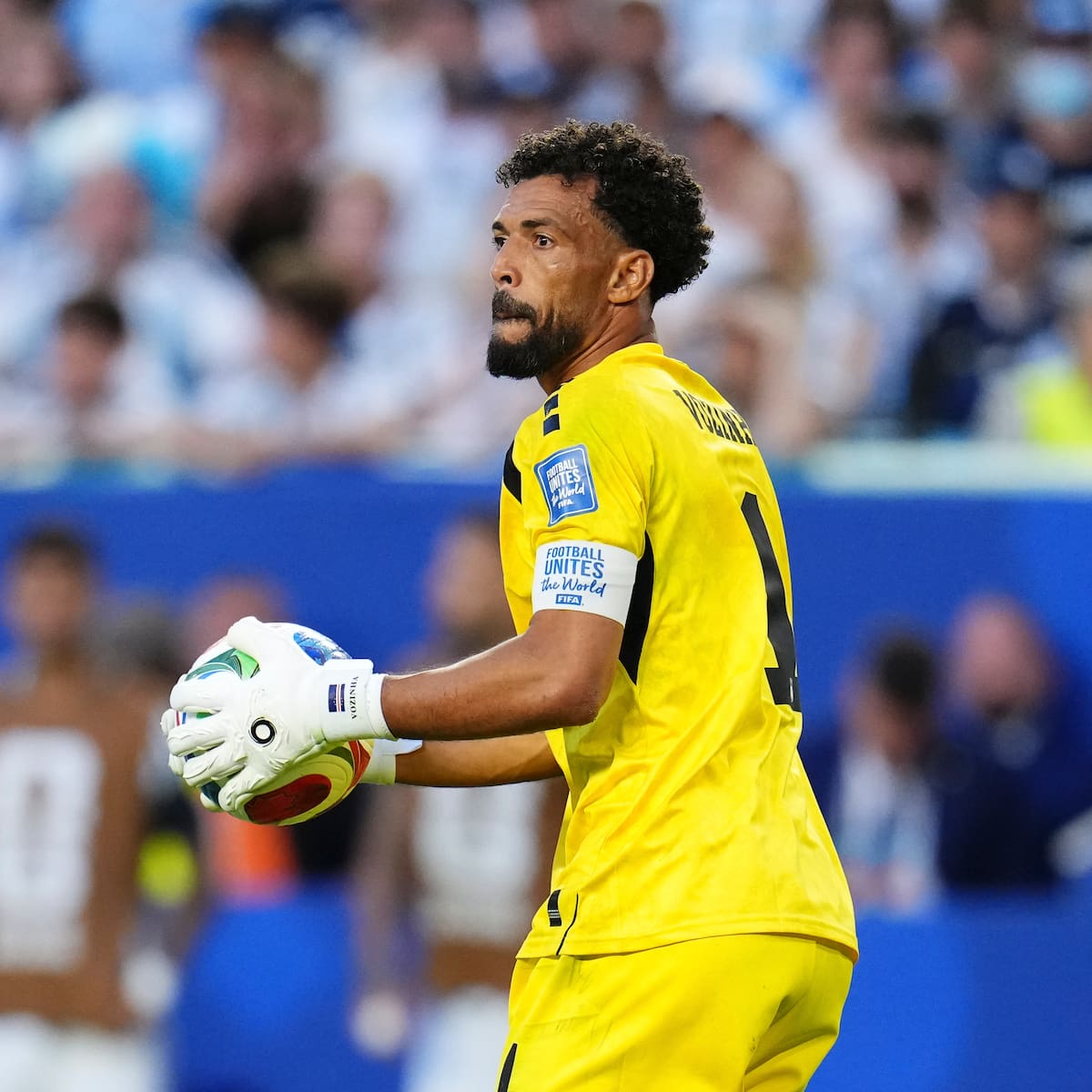 Es de Cabo Verde, jugó en el fútbol chileno y así reacciona al fichaje de Vozinha en Colo Colo: “Si yo estuviera en su lugar...”