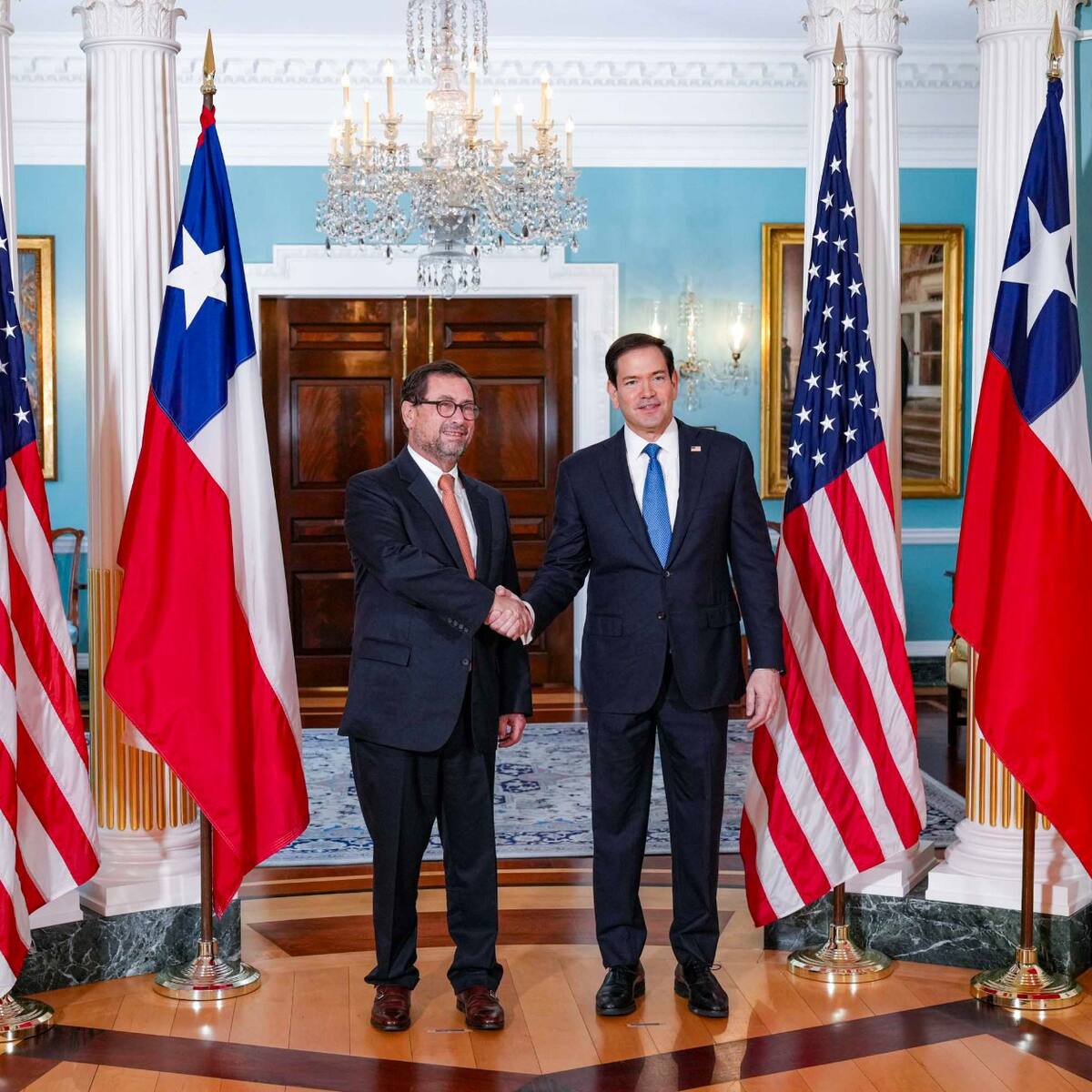 “Nuestro principal socio estratégico”: Pérez Mackenna se reúne con Marco Rubio y destaca alianza estratégica entre Chile y EE.UU.