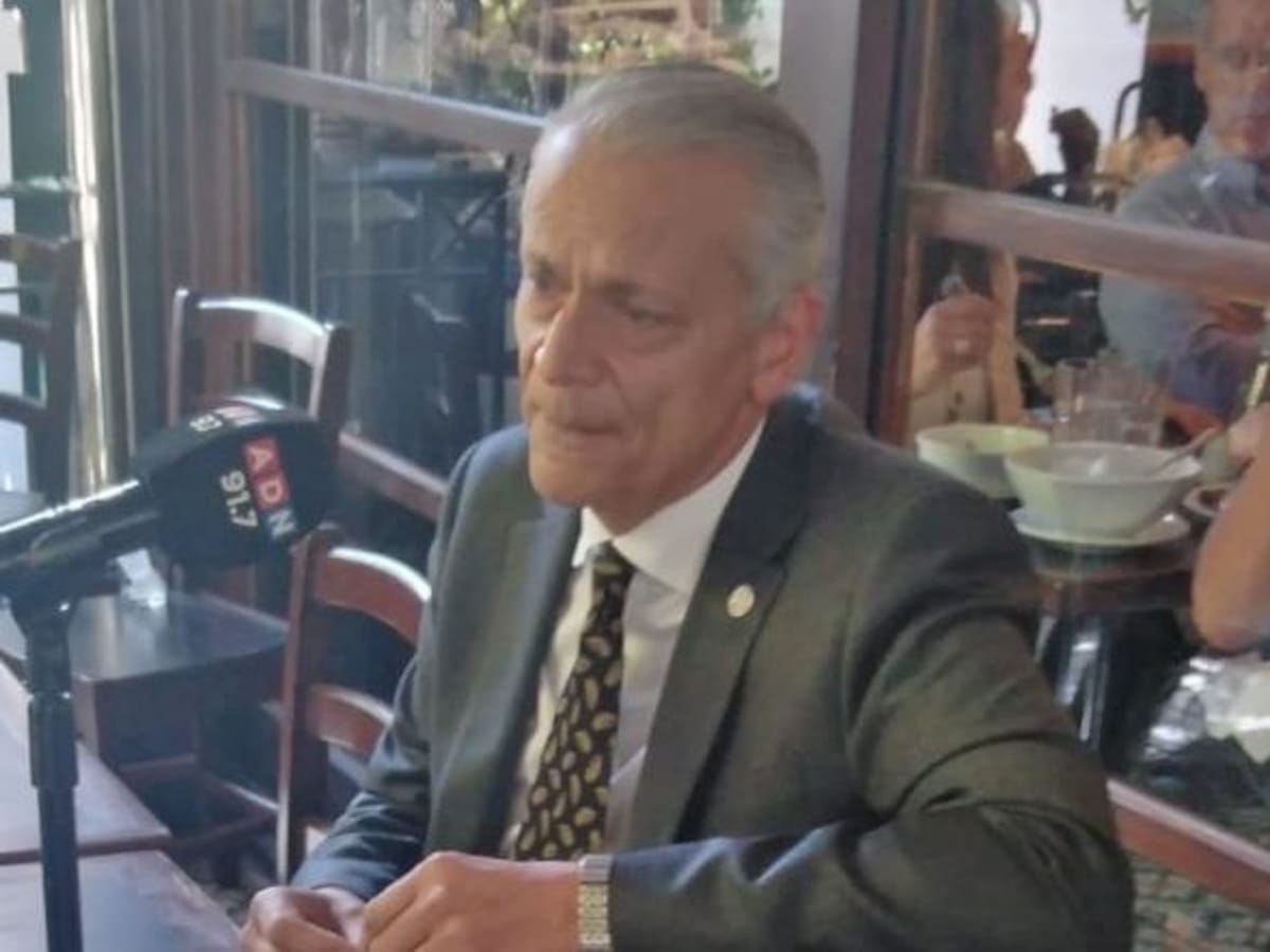 Javier Castrilli: «Me sorprendió gratamente el arbitraje de Julio Bascuñán en el clásico»