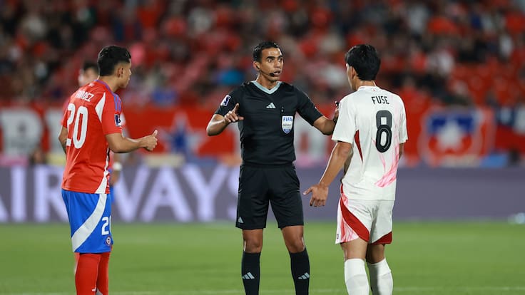 En La Roja afirman que el arbitraje fue factor en la derrota ante Japón: “Los penales no debieron cobrarse”