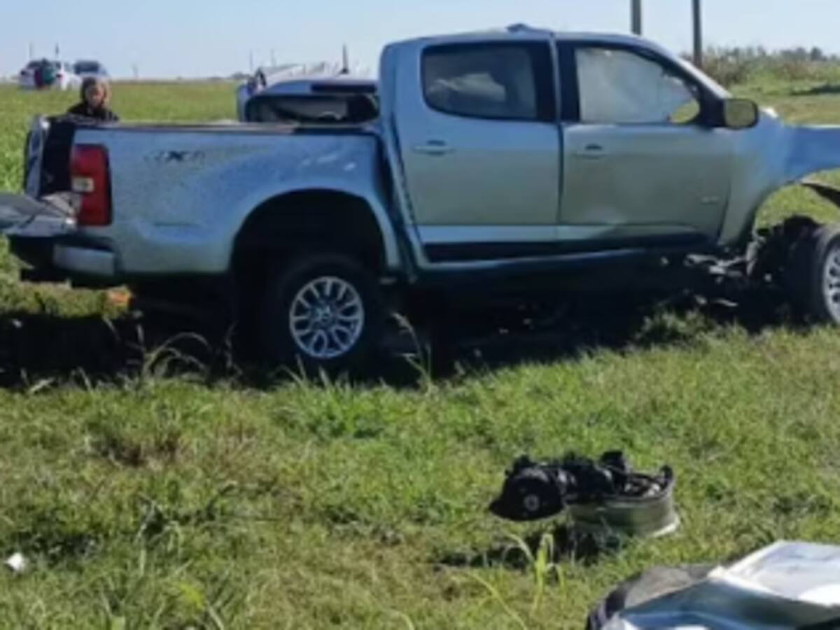Camino a un torneo infantil: fallece familia casi completa en trágico accidente de tránsito