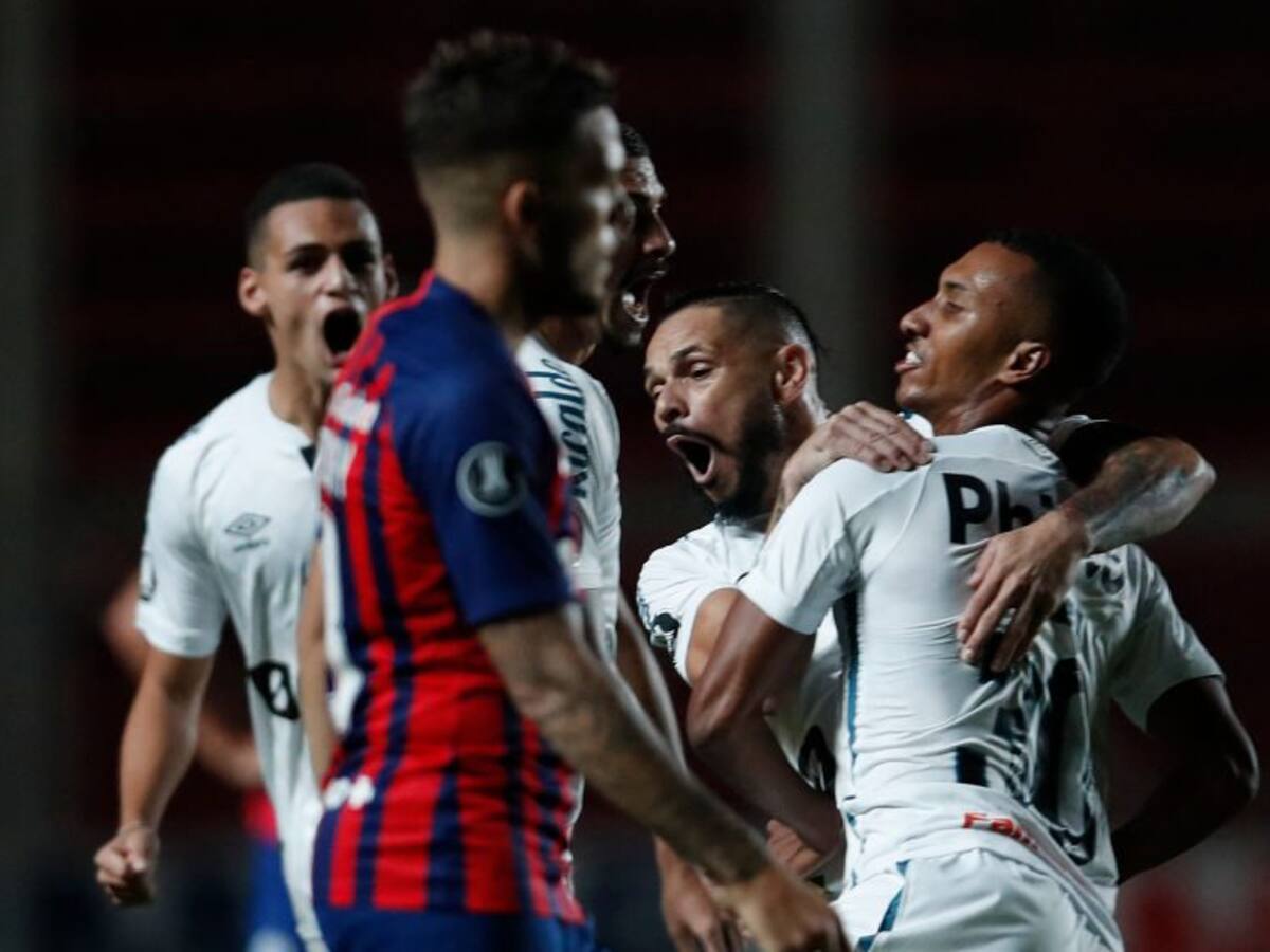 Santos eliminó a San Lorenzo de la Copa Libertadores y los argentinos serán rivales de Huachipato en la Sudamericana
