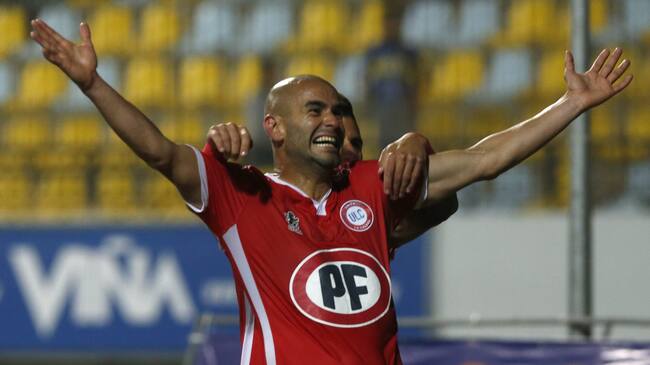 22 de Febrero de 2020/VIA DEL MARSebastian Saez celebra su gol,durante el partido valido por la quinta fecha del campeonato AFP Plan Vital entre Everton y Union La Calera, disputado en el Estadio Sausalito de Via del Mar.
FOTO:CRISTOBAL ESCOBAR/AGENCIAUNO