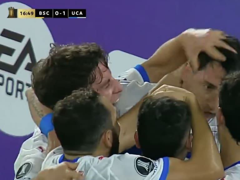 Los cinco minutos felices de la UC: mira los goles de Zampedri y Montes para la victoria parcial en Ecuador por Copa Libertadores
