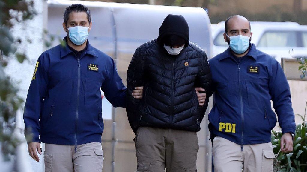 26 DE JULIO DE 2021 /VALPARAISOLa Brigada Investigadora de Robos Valparaíso detuvo a Felipe Escobar (23) uno de los reos fugados del CCP Valparaíso, el pasado 23 de julio.
FOTO: MANUEL LEMA OLGUIN/AGENCIAUNO