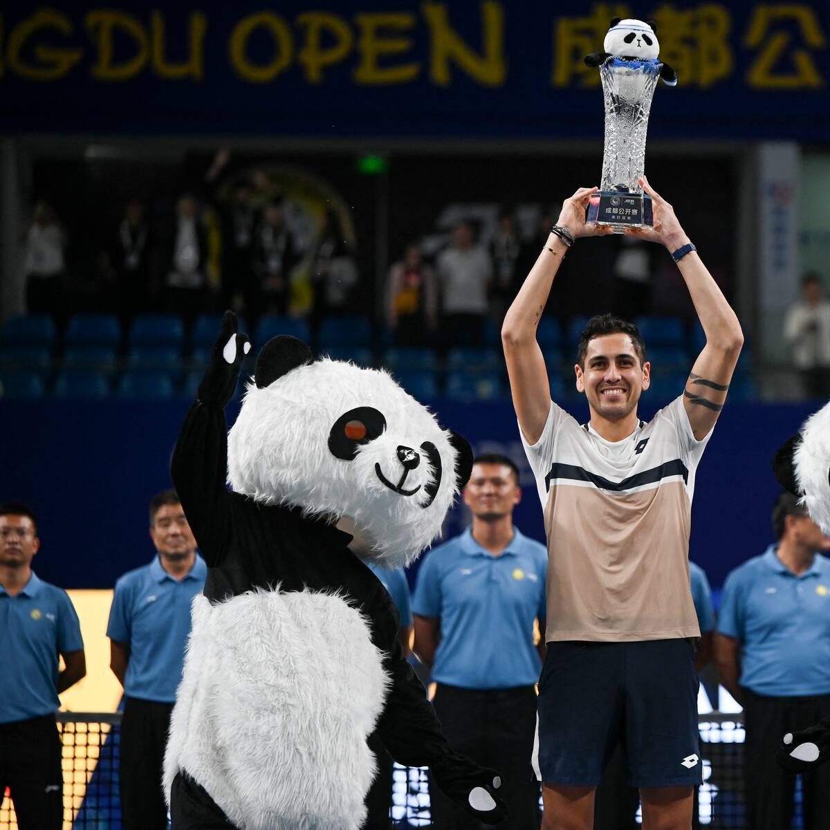 “Era la mejor decisión”: Tabilo defiende su ausencia en Copa Davis tras ganar el título del ATP 250 de Chengdú