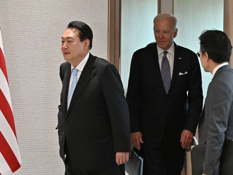 Los presidentes de EEUU Joe Biden y de Corea del Sur Yoon Suk Yeol