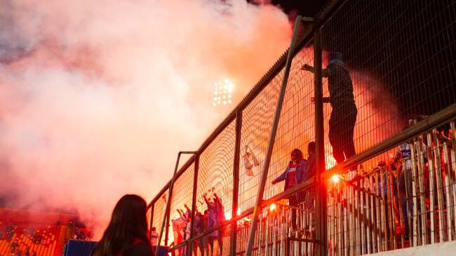 "Los pasamos por el p...": Barra de la UC lanza desafiante mensaje contra dirigencia del club y Estadio Seguro