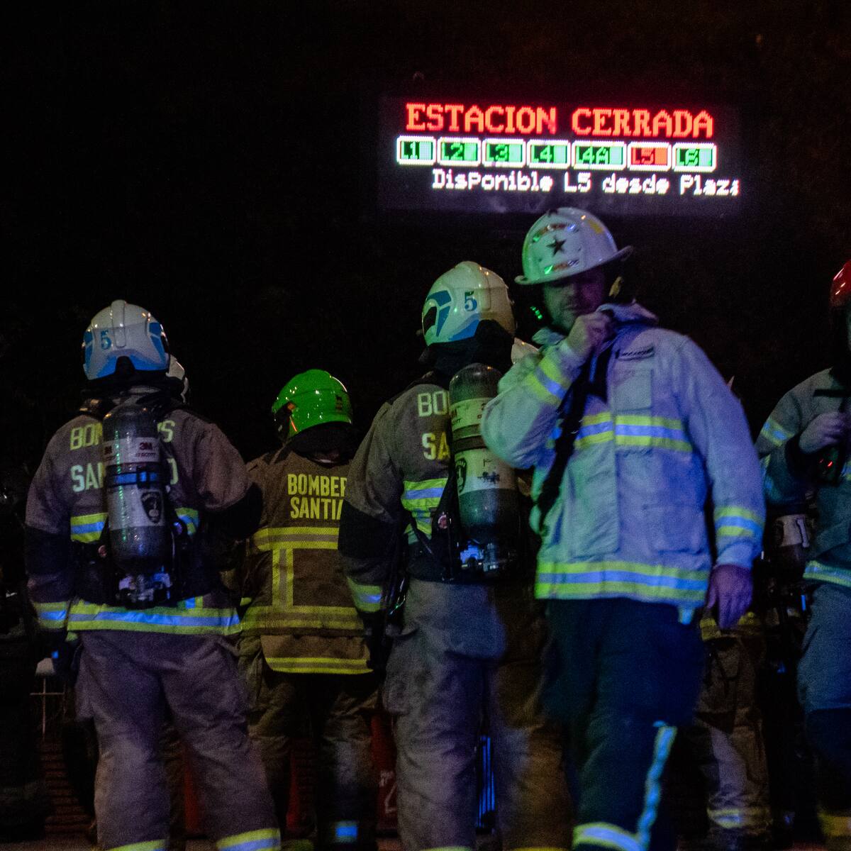 Metro confirma que Santa Isabel permanecerá cerrada este martes: estación quedó con severos daños tras incendio