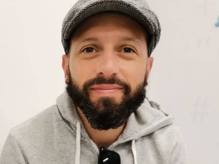 Por lanzar bomba molotov a carro policial: condena a 7 años de cárcel a detenido del estallido social que visitó el Presidente Boric