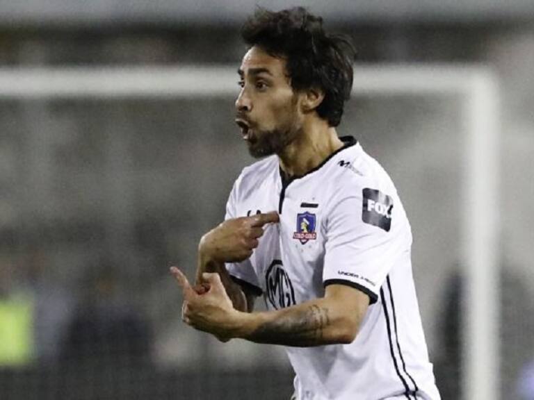 Jorge Valdivia se comprometió con los hinchas de Colo Colo en mensaje de fin de año