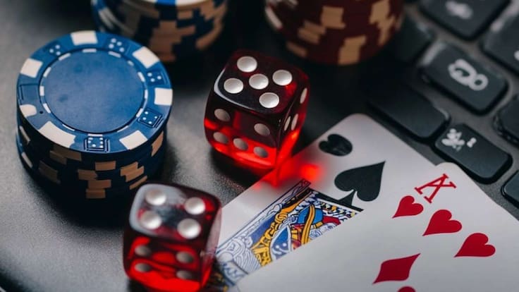 Apuestas, casinos y ventas: estás son las nuevas fórmulas que usan los chilenos para conseguir dinero extra