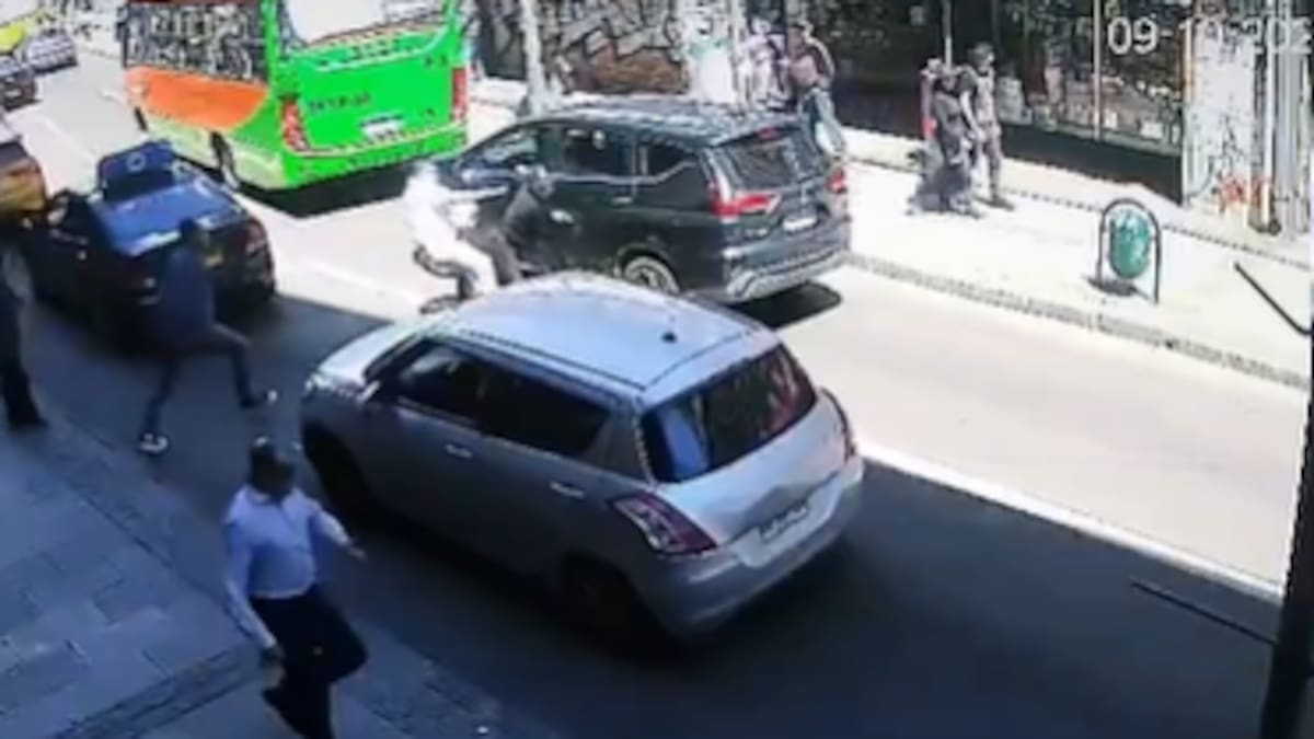 Imágenes muestran violenta detención ciudadana a presunto integrante de banda delictual “La Jauría” en Valparaíso