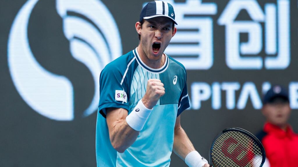 Nicolás Jarry vuelve a ganar en el cuadro principal del Masters 1000 de Shanghai tras cinco años
