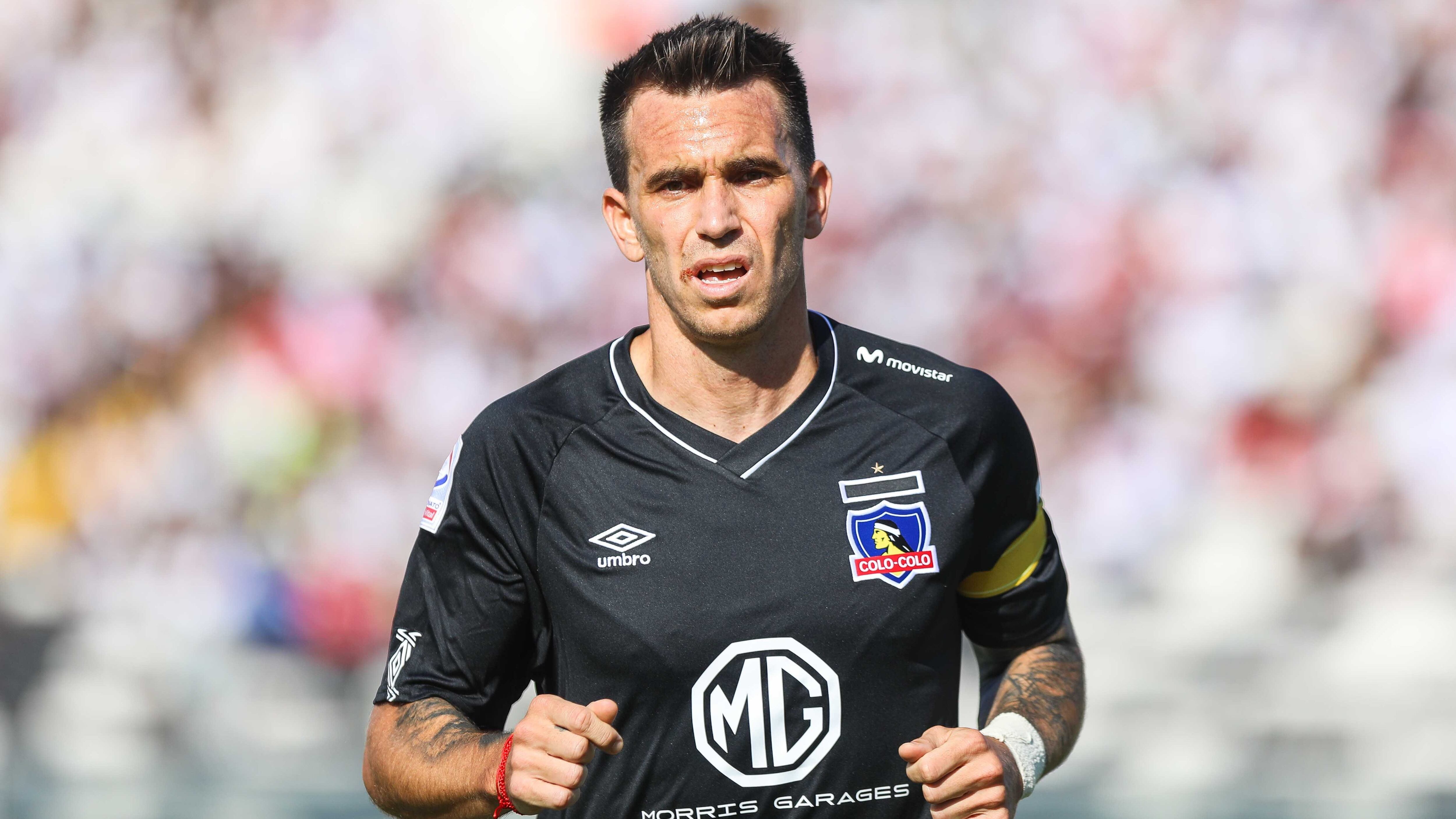 16 de Febrero del 2020/SANTIAGOPablo Mouche (C) ,durante el partido valido por la cuarta fecha del campeonato AFP Plan Vital entre Colo Colo y Universidad Catolica, disputado en el Estadio Monumental.
FOTO:SEBASTIAN ORIA/AGENCIAUNO