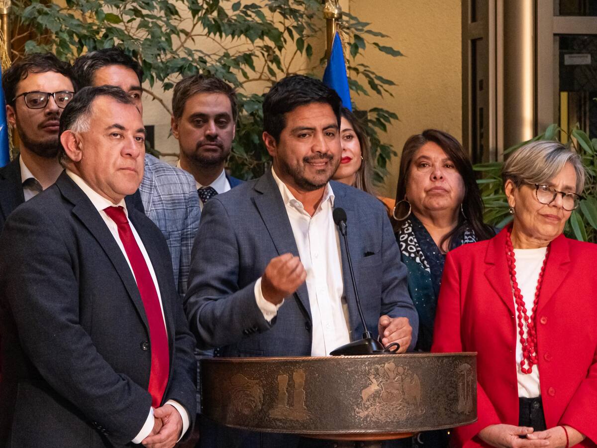 Bancadas del oficialismo y la DC acuerdan presentar una Acusación Constitucional contra Jean Pierre Matus