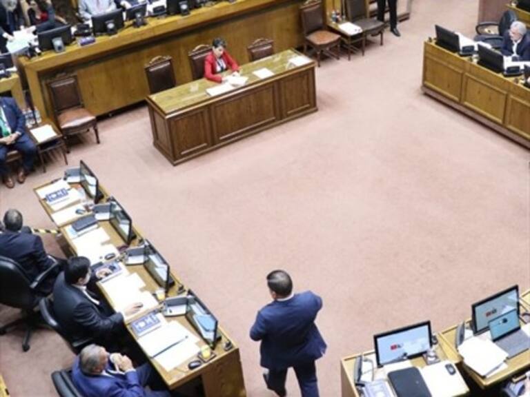 Senado aprueba Ley Antisaqueos y Antibarricadas que endurece las penas por estos delitos